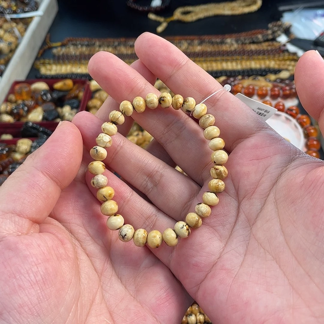 琥珀未镶嵌裸石7mm干白手串