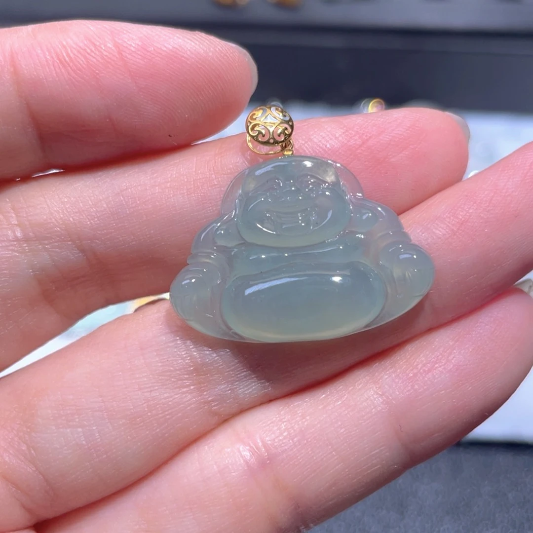 翡翠18K金镶嵌颈饰翡翠
