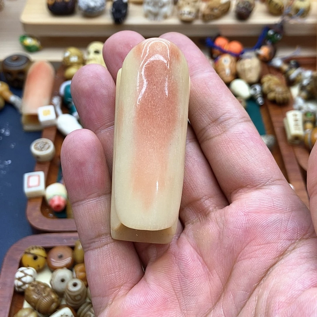 醉***士其他驼骨配饰搭配