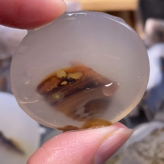 玛瑙/玉髓吊坠(赠链)未镶嵌