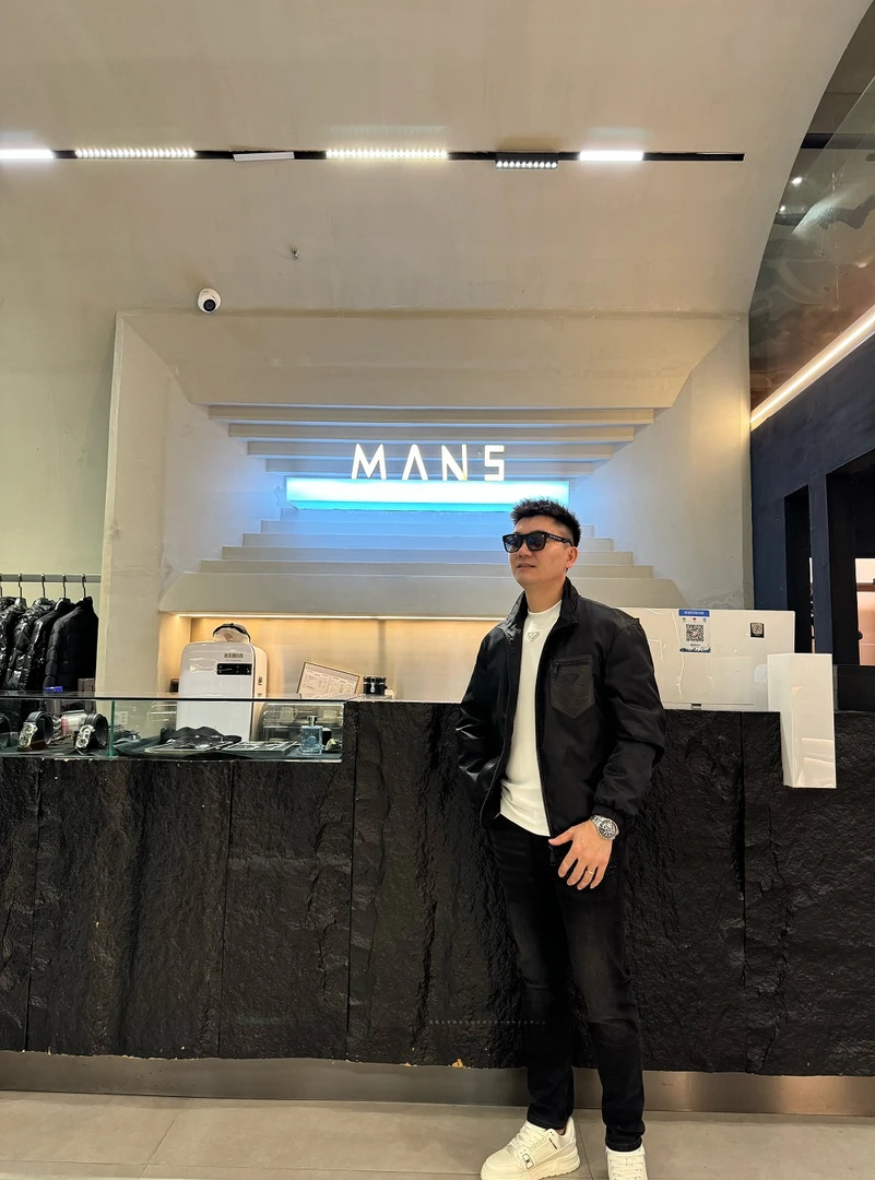 陆老板-2025春夏季新品休闲时尚男士连帽夹克-0088