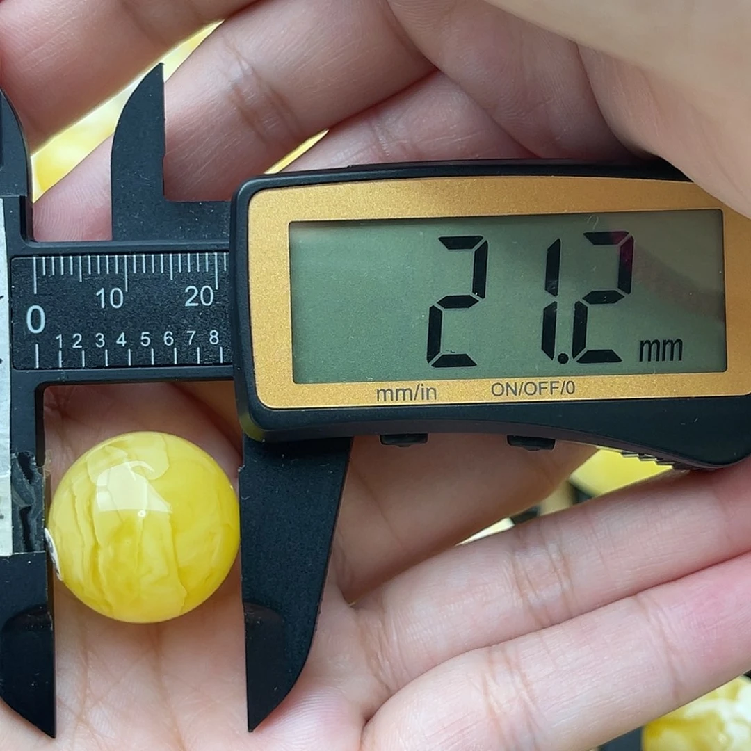 裸石琥珀未镶嵌蜜蜡圆珠梦
