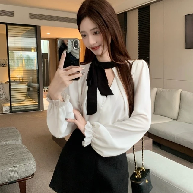 法式赫本风早晨黑白衬衫气质显瘦衬衣上衣套装女高腰短裤两件套春