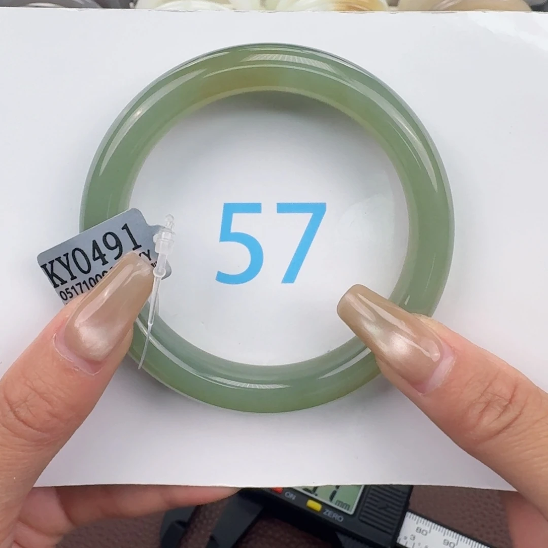 ₍***༃和田玉未镶嵌手镯