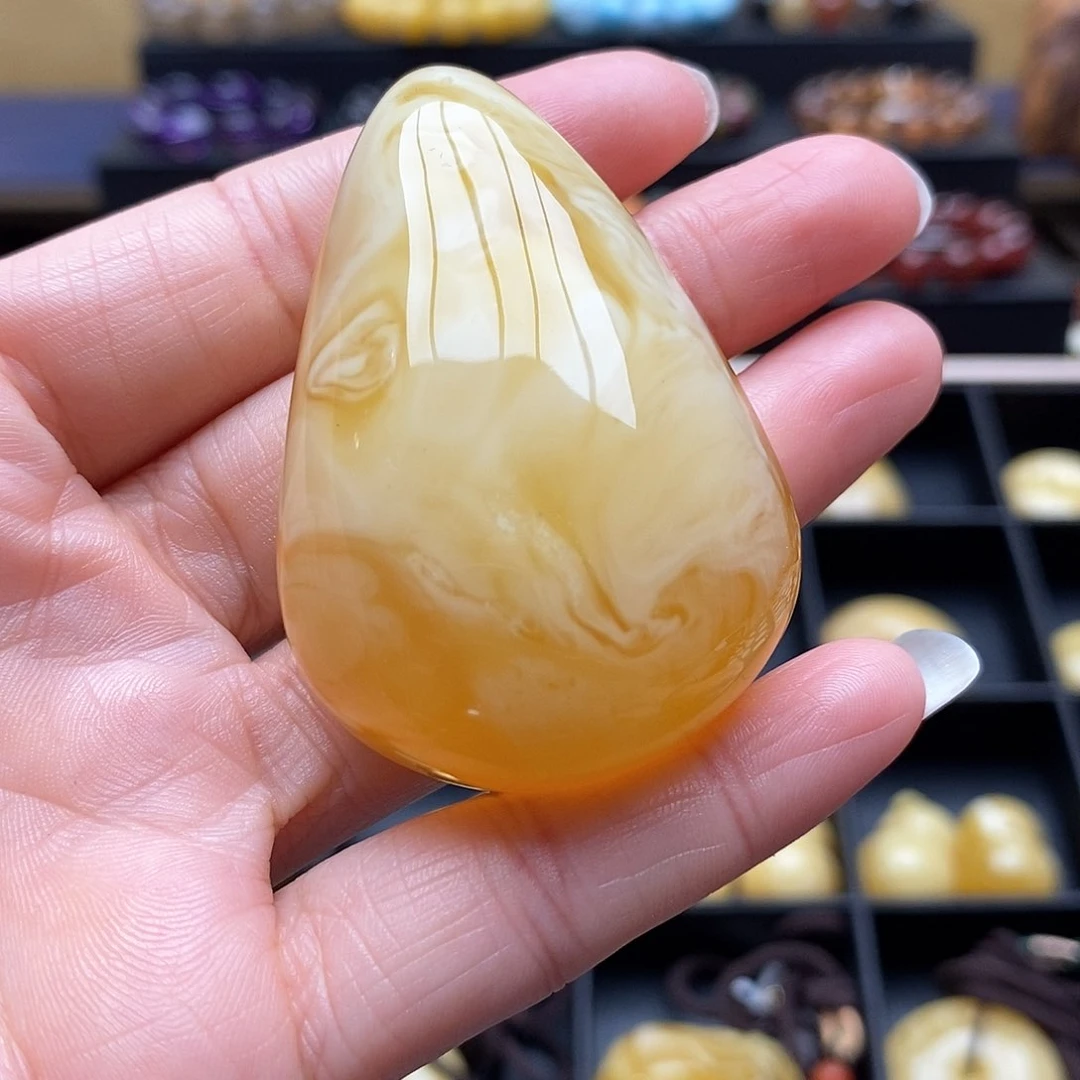 蜜蜡吊坠(不含链)未镶嵌