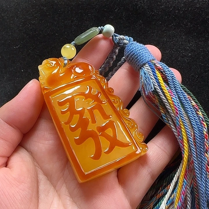 未镶嵌蜜蜡珠宝奇石