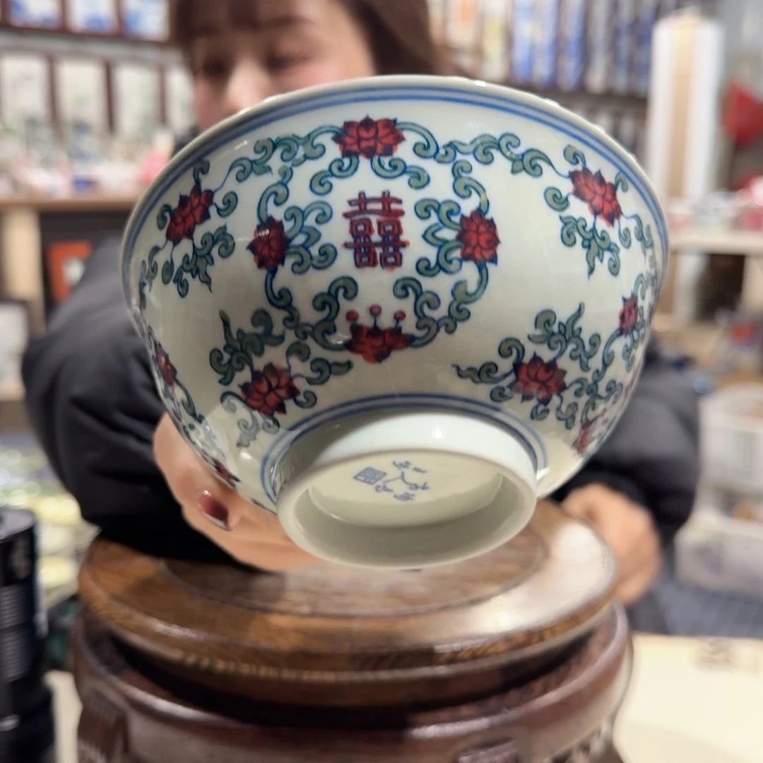 摆件瓷//////景德镇陶瓷瓷器。