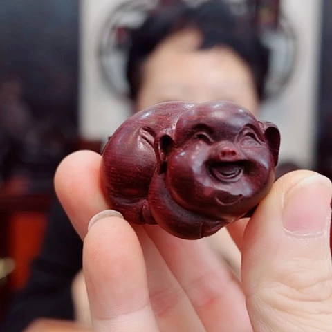 J***r檀香紫檀（小叶紫檀）小叶紫檀猪把件