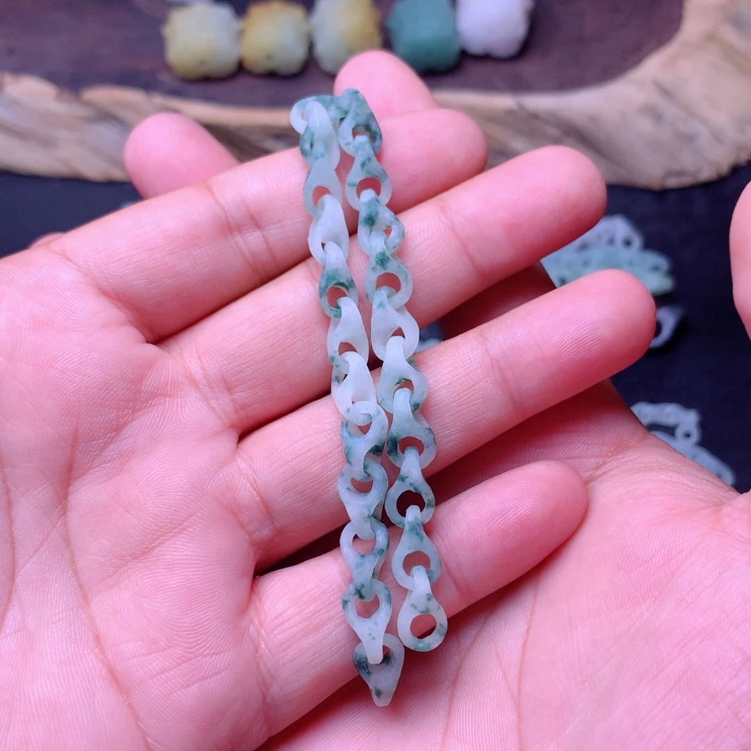 八***铺定制翡翠未镶嵌手链