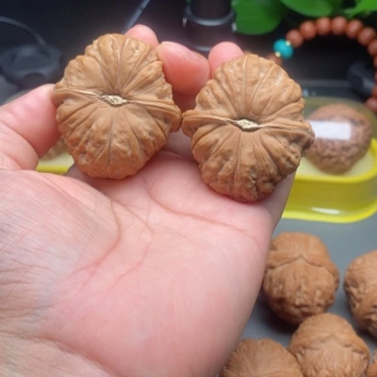 把件文玩核桃灿****猫南瓜
