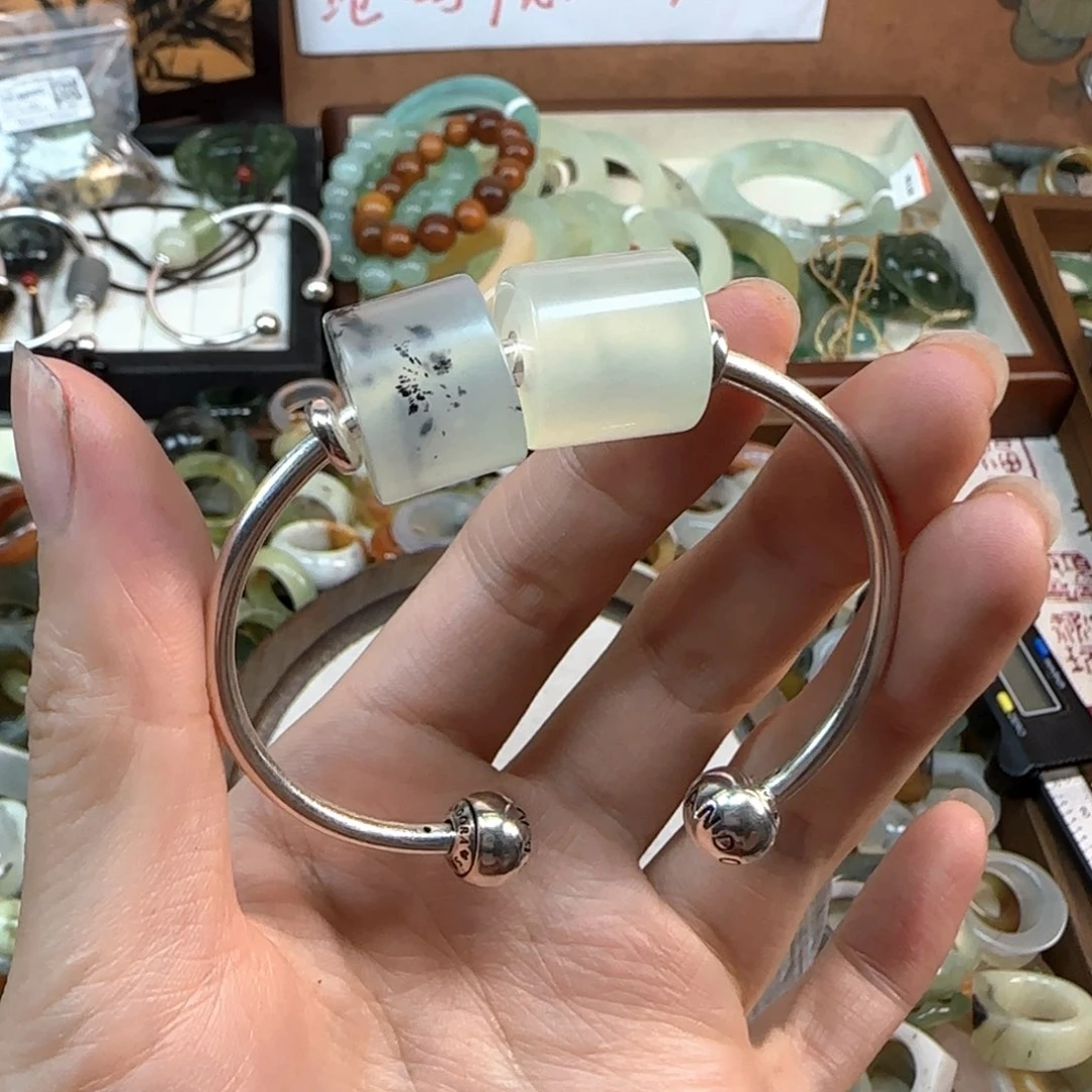 橡***苔蛇纹石玉未镶嵌戒指