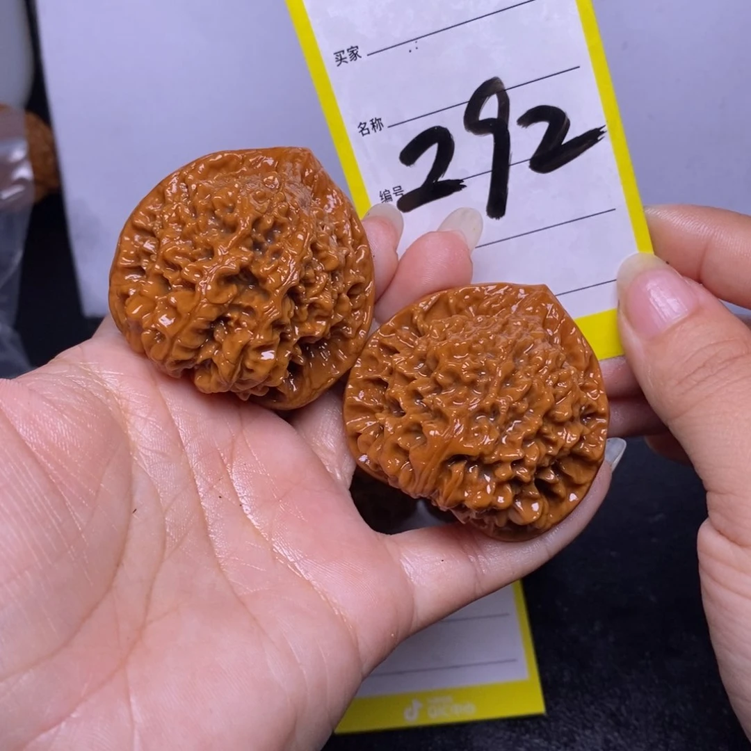 文玩核桃把件292/45官帽