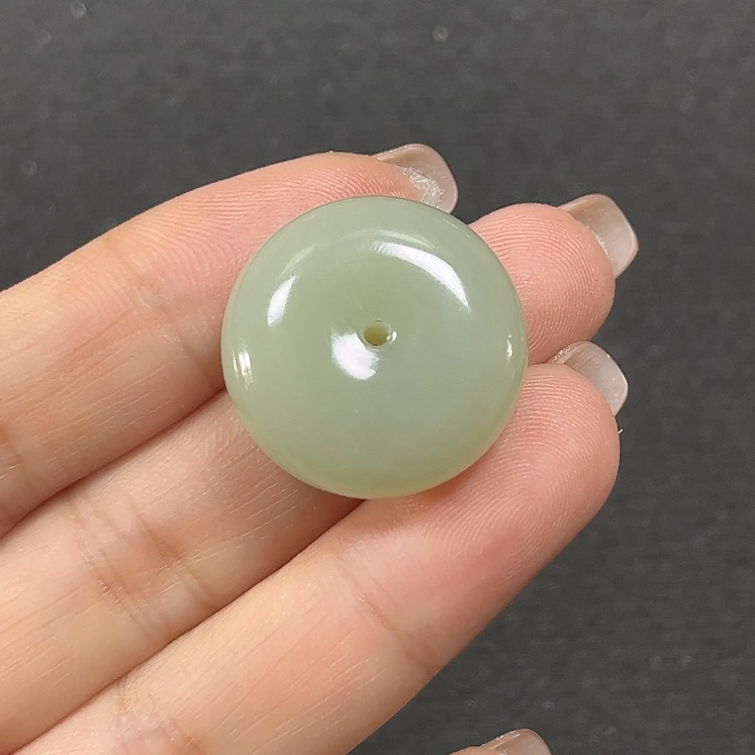 和田玉未镶嵌吊坠(不含链)