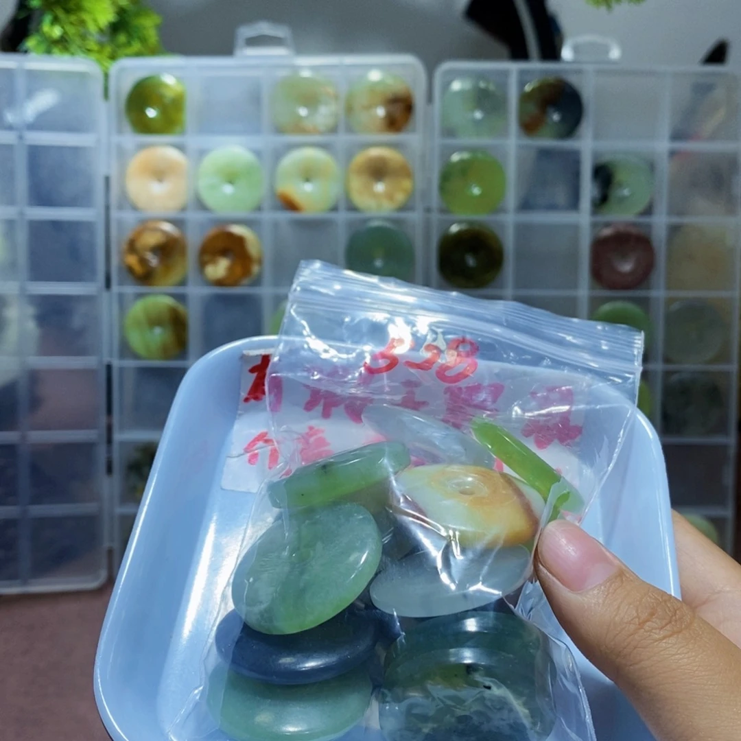 未镶嵌蛇纹石玉528