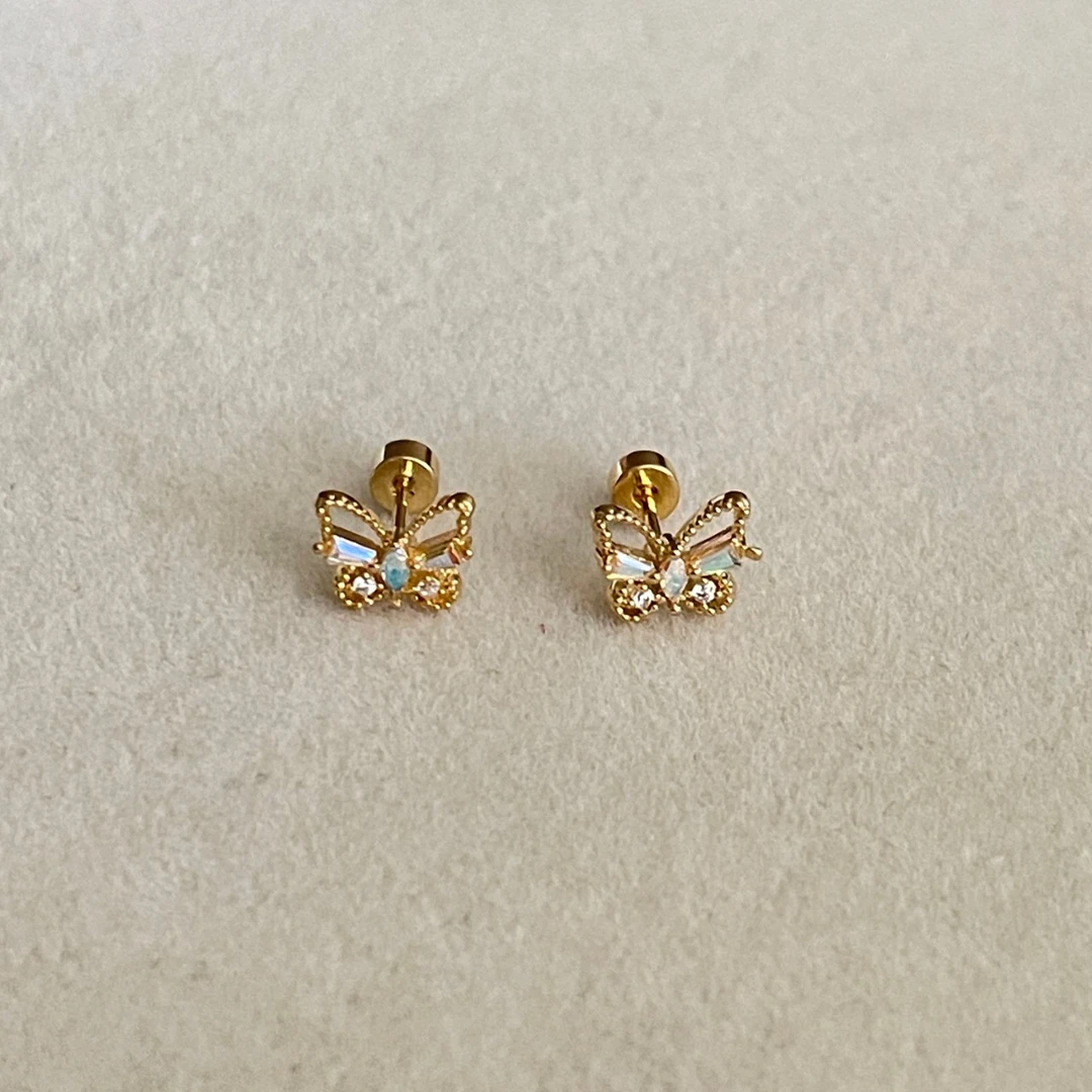 合金锆石耳饰 彩锆耳钉超闪小众设计感耳饰高级感轻奢边缘耳骨钉