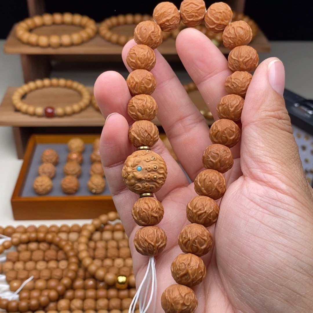 十***校吊坠猴头核桃全品毒液加大黑天