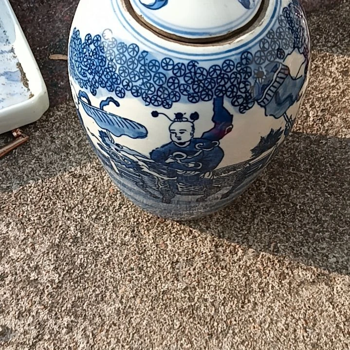 瓷片，，，，，，，，，，，，，，，，，