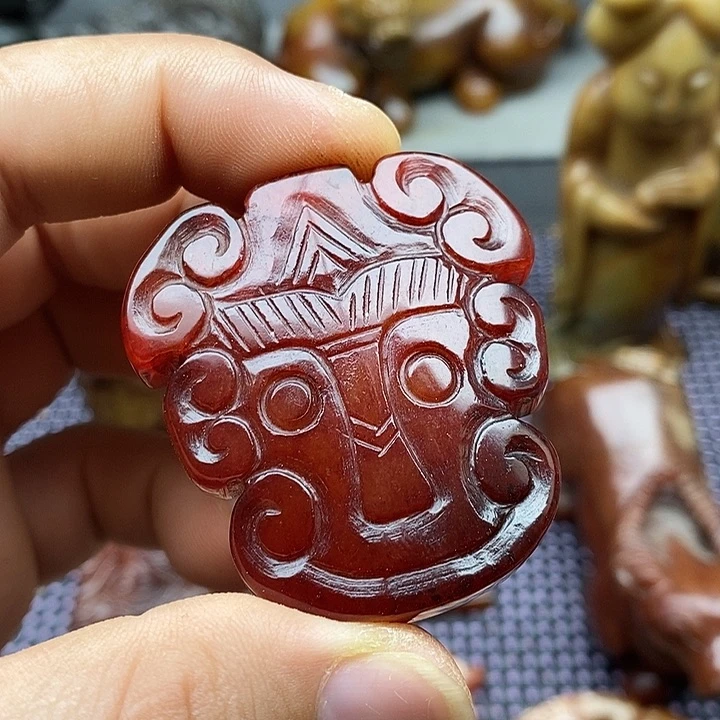 未镶嵌蛇纹石玉颈饰