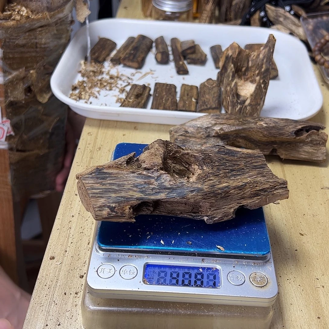 香料绿奇楠虫漏40克