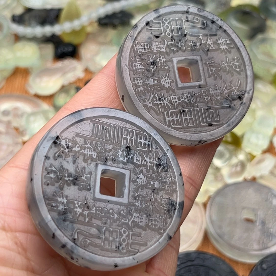 蛇纹石玉未镶嵌其他佟*楠