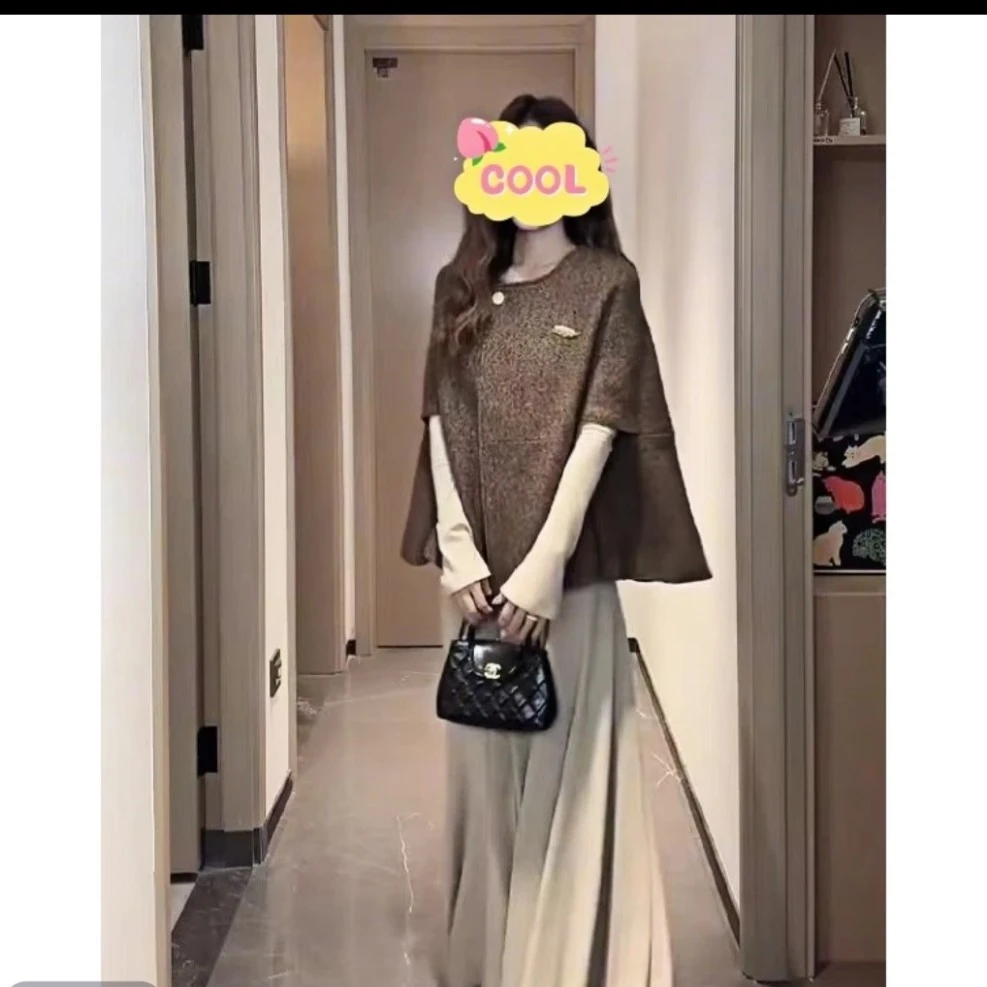 大码轻熟早秋法式叠穿披肩斗篷外套连衣裙套装9897#
