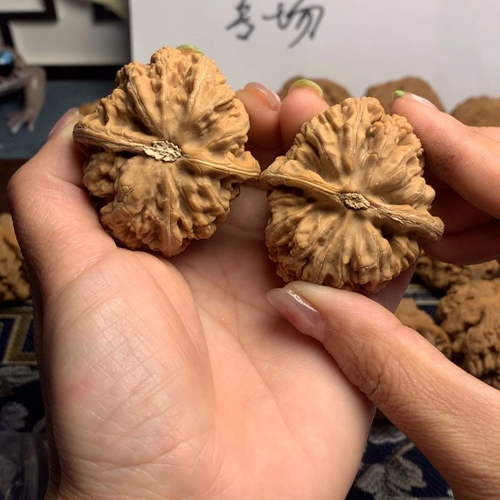 吊坠文玩核桃段*禹粗筋
