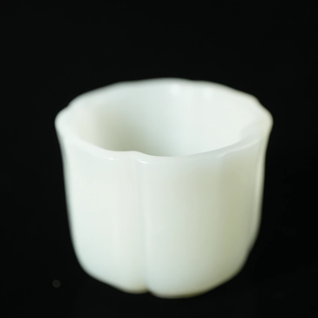 清代和田白玉海棠杯LFJ2504252108