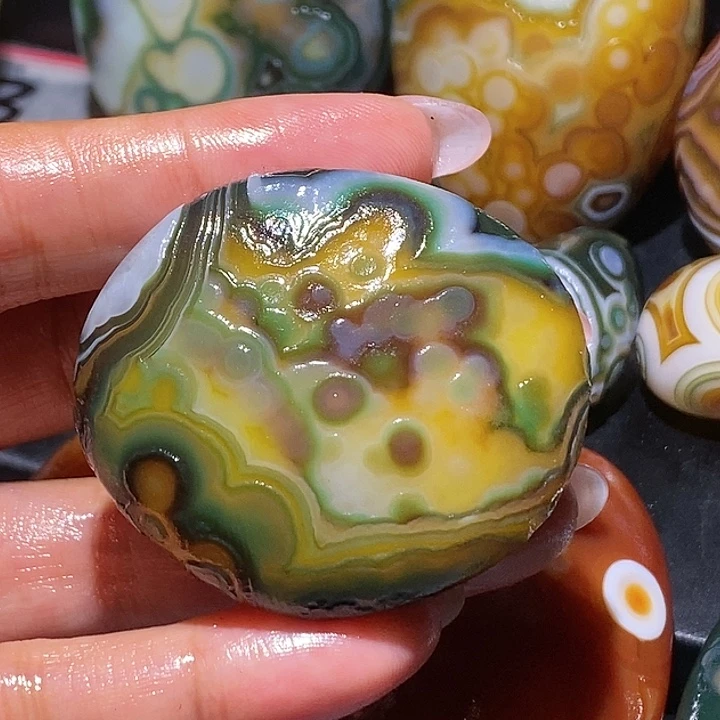 玛瑙/玉髓未镶嵌珠宝奇石63
