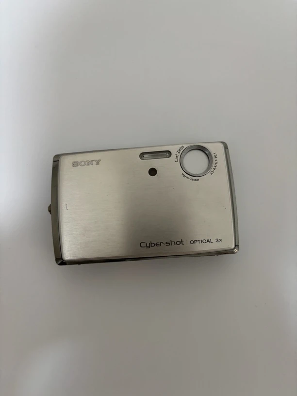 8新 Sony/索尼 t33复古式ccd数码相机