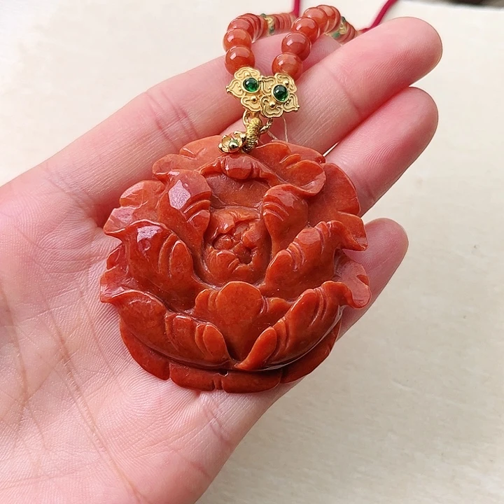 翡翠未镶嵌颈饰挂件