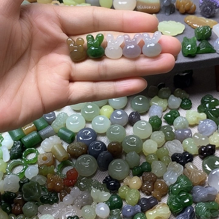 未镶嵌和田玉挂件兔子98一个多样性发其一