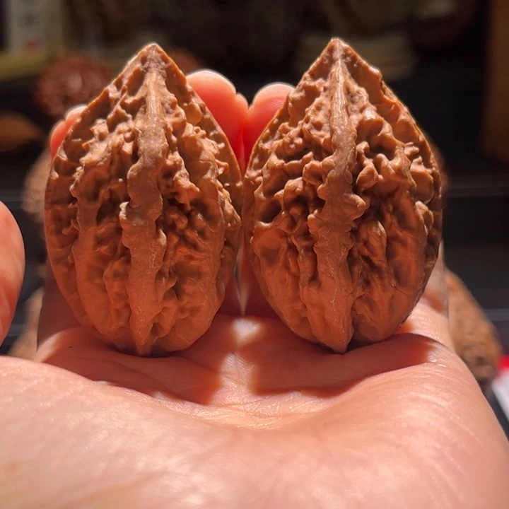 吃***吃文玩核桃吊坠玄甲军21