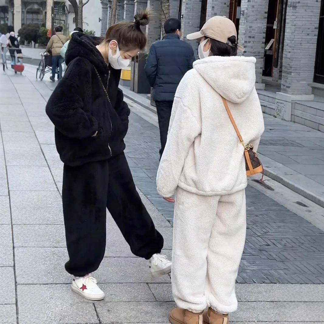 韩版休闲连帽毛绒外套女2024冬季新款宽松加厚加绒家居服两件套