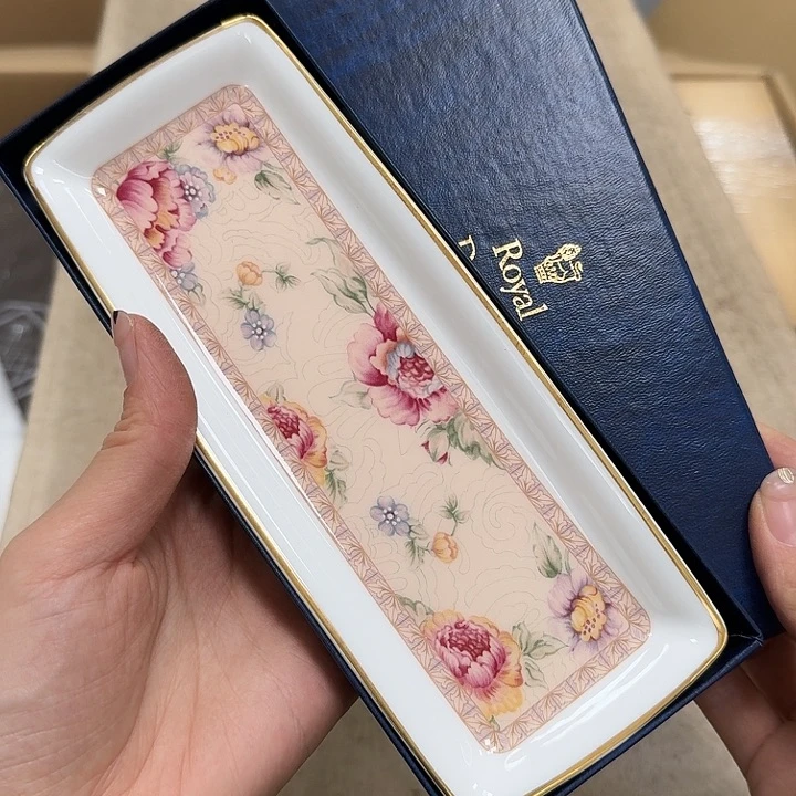 瓷片噗哈哈哈哈哈好家伙我