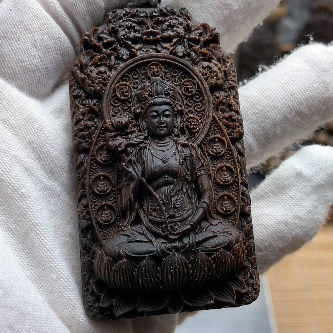 沉香木吊坠亿***品文莱沉香