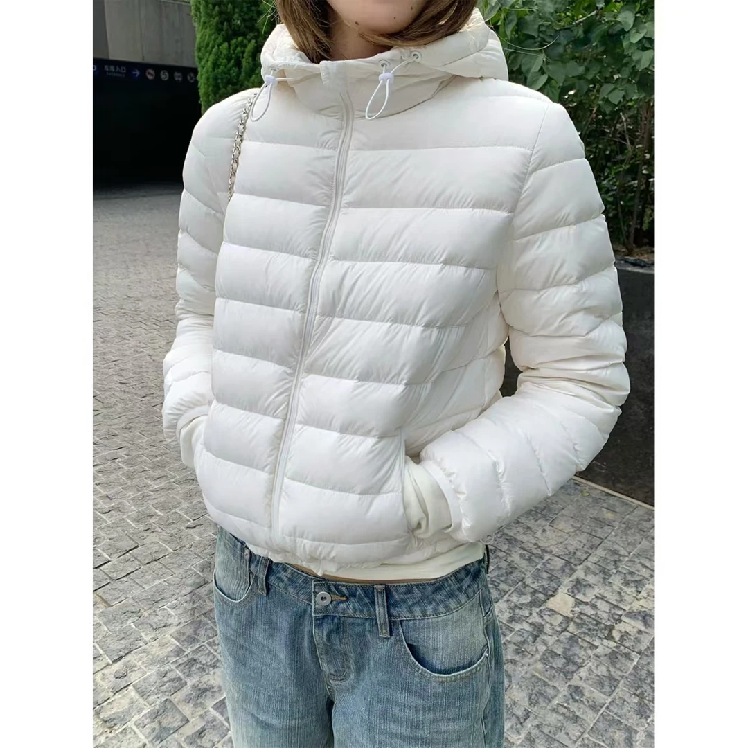 H1367【冬期】秋冬简约高级轻薄羽绒服女经典百搭连帽外套上衣