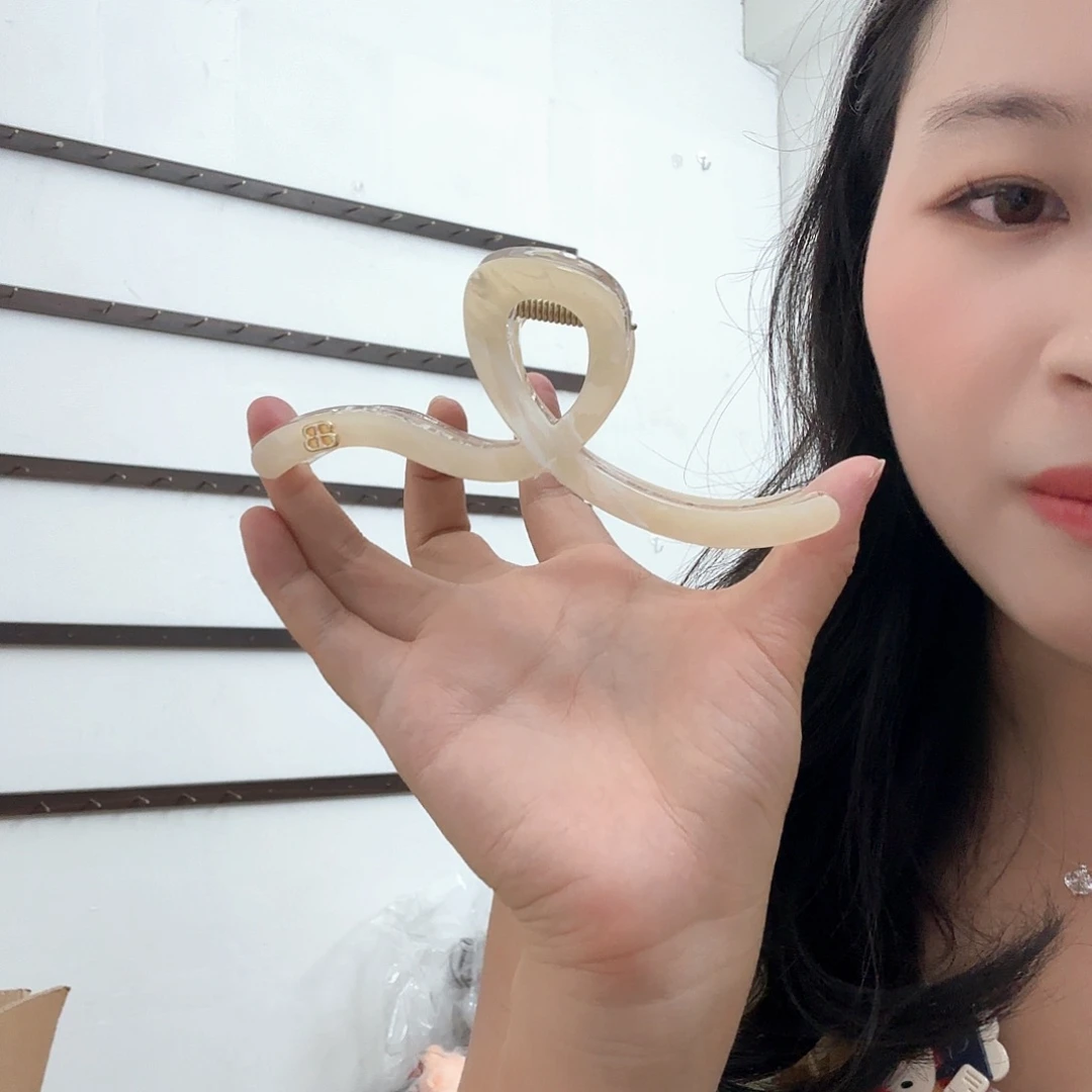 非金属合成立方氧化锆微瑕
