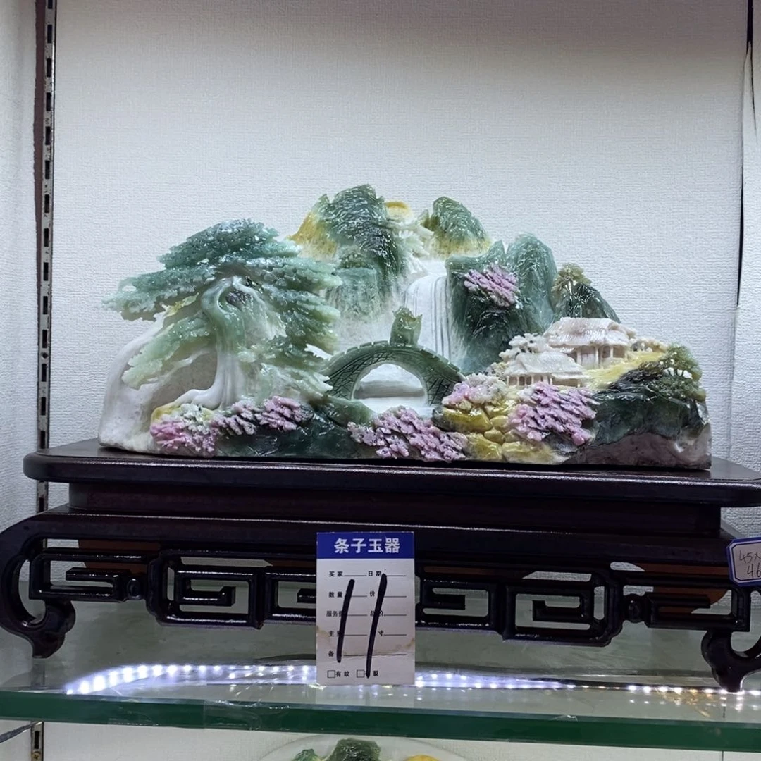 蛇纹石玉摆件未镶嵌