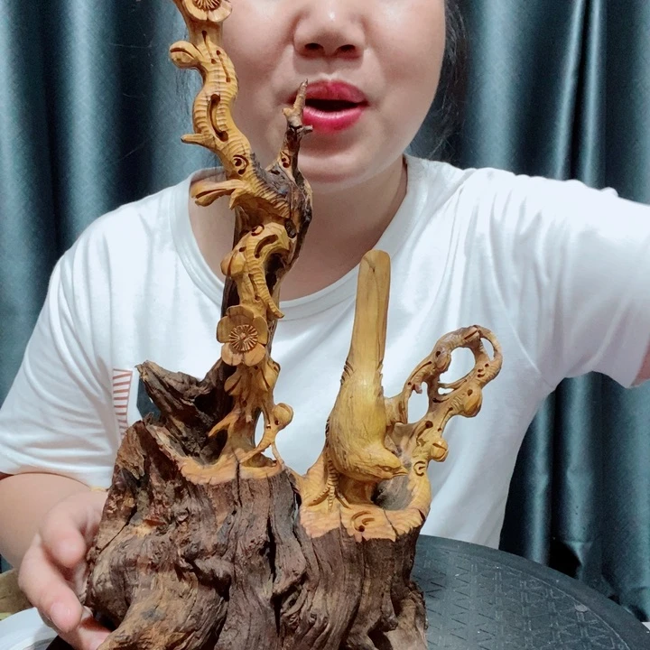 人****水百年树的设计风格