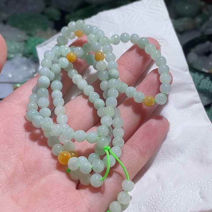 颈饰未镶嵌翡翠天
