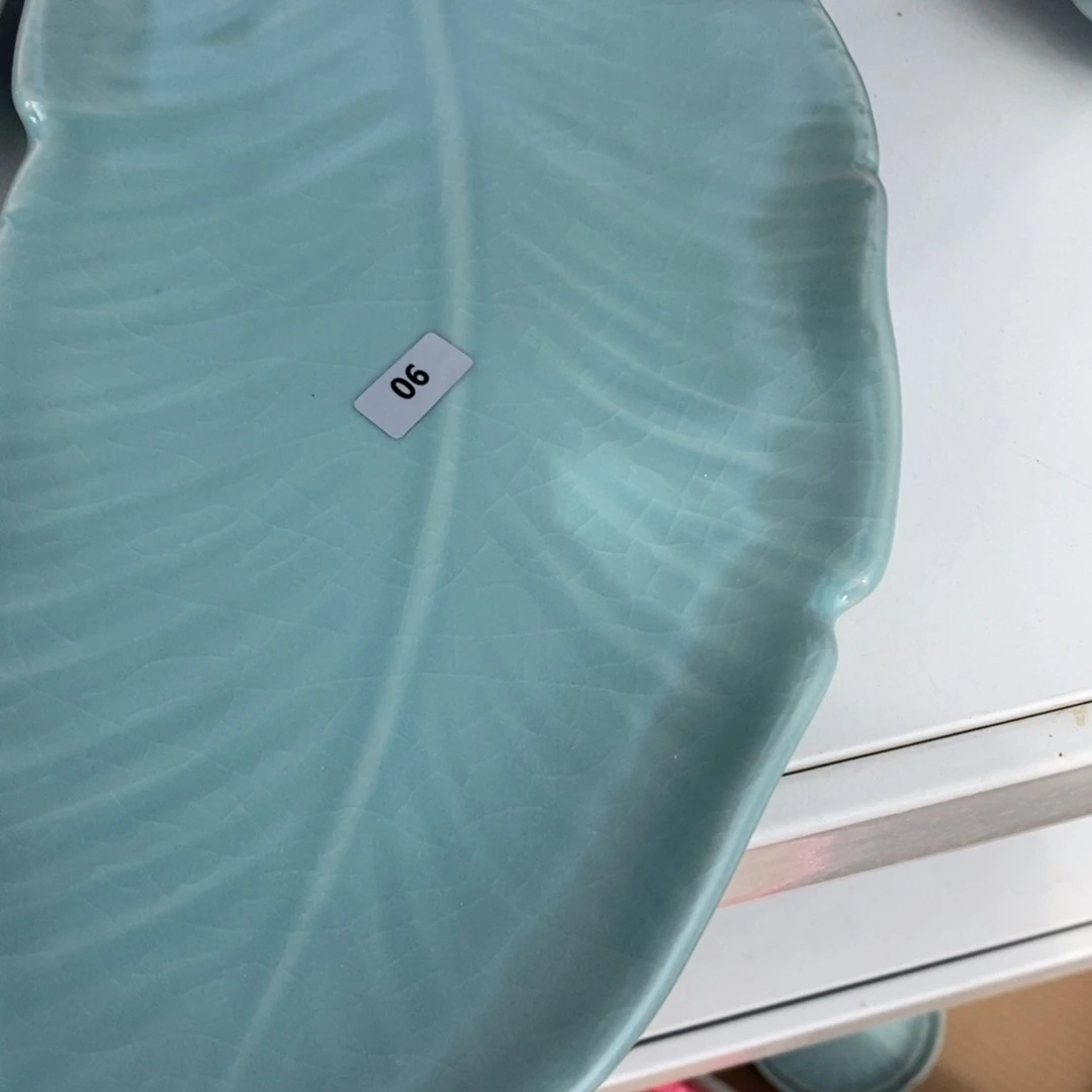 抱朴汝瓷仿古微瑕黑****飞