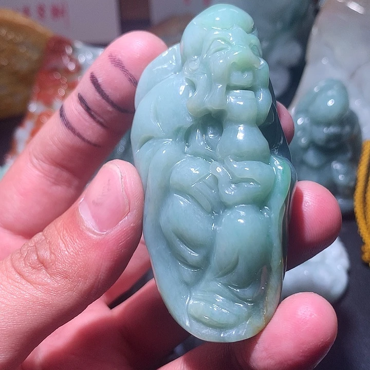 翡翠未镶嵌颈饰保真天然a货翡翠