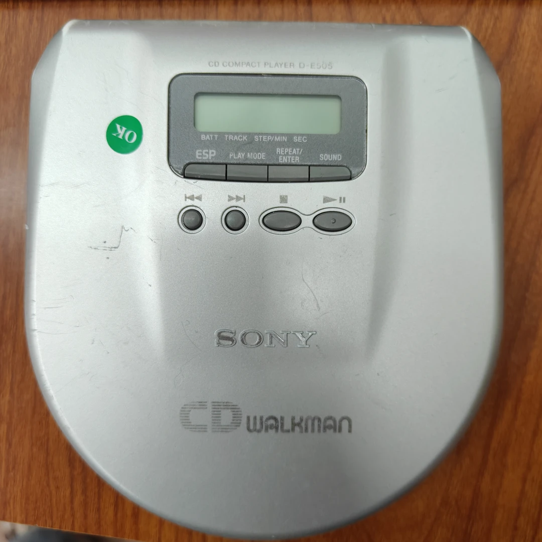 8新  索尼组合音响 CD随身听播放器505