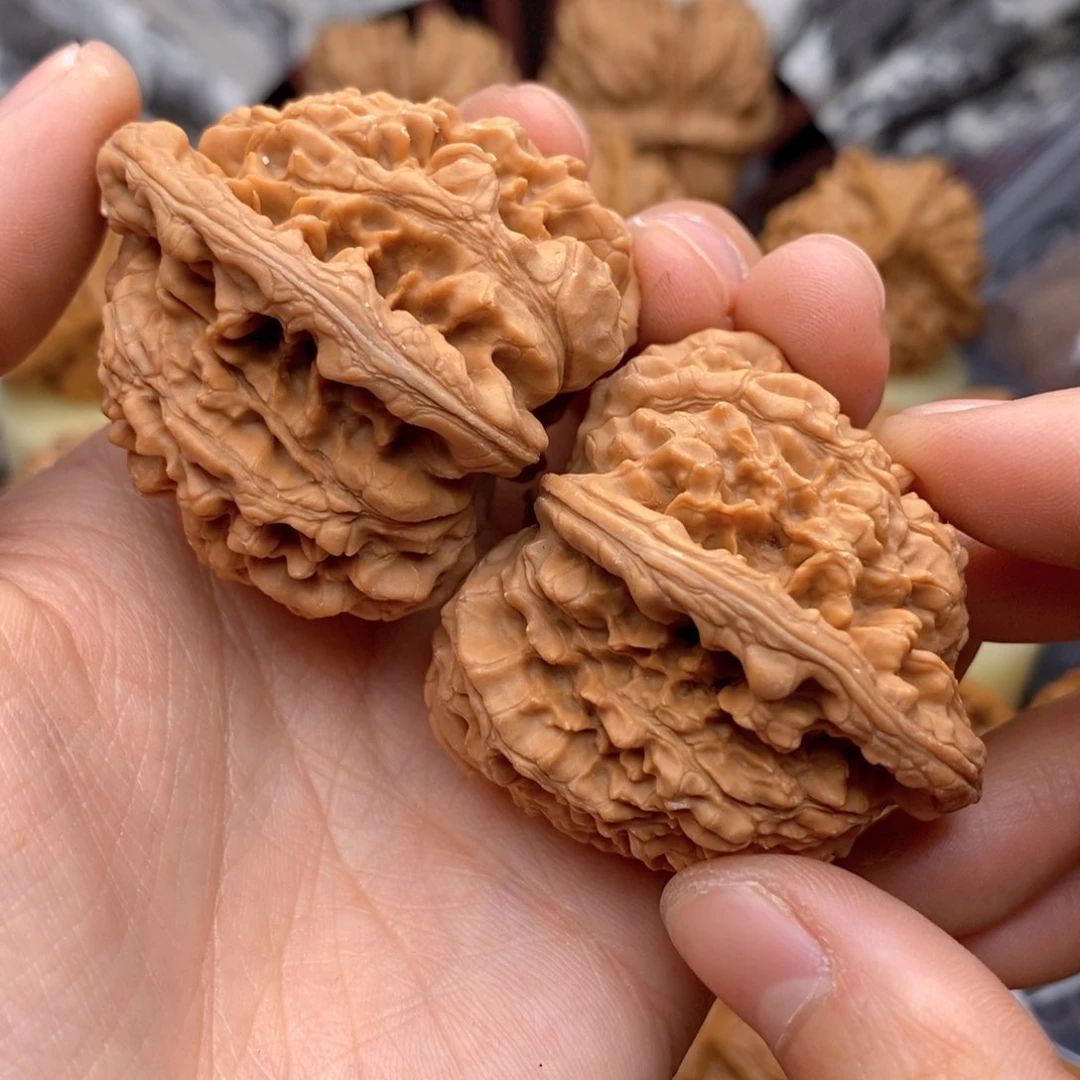 文玩核桃吊坠48全品大官帽打底