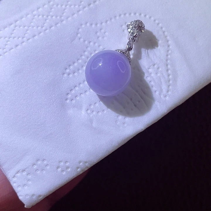 颈饰18K金镶嵌翡翠翡翠