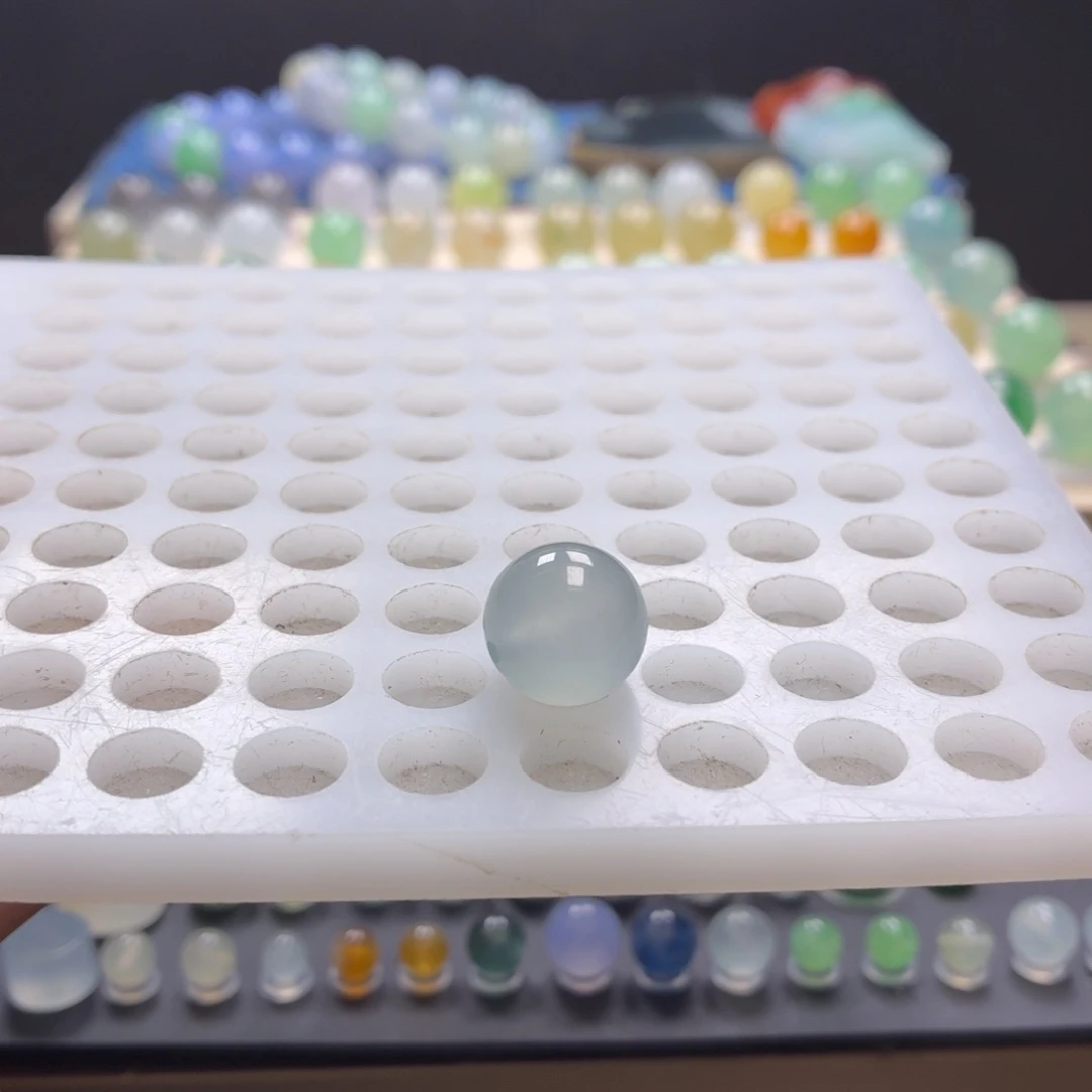 翡翠未镶嵌手链12.4翡翠圆珠