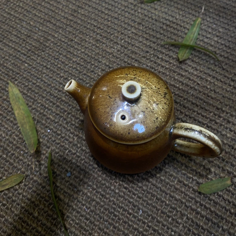 【景德镇.迹艺】让茶更好喝.纯手工马尾松纯料裸柴烧.官帽壶