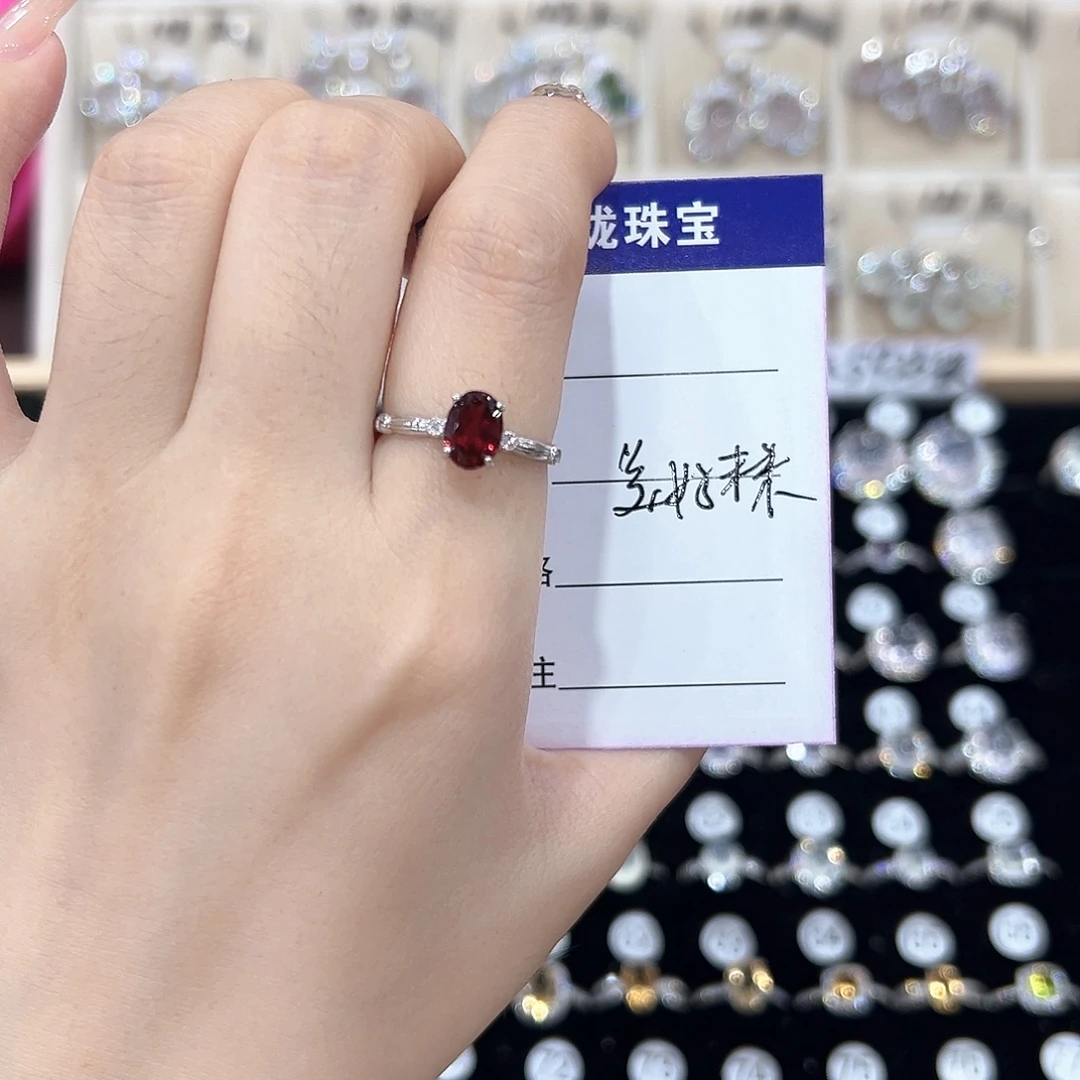 美***来银S925镶嵌戒指黄晶