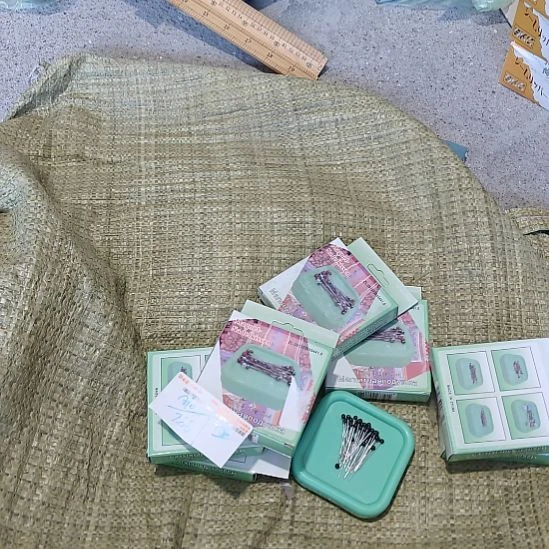 珠针盒带磁铁四盒一份