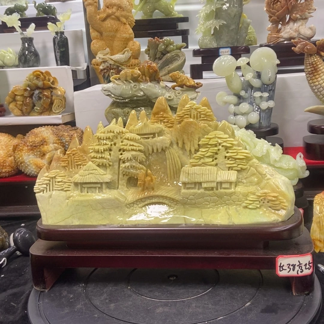石材天然岫岩玉摆件